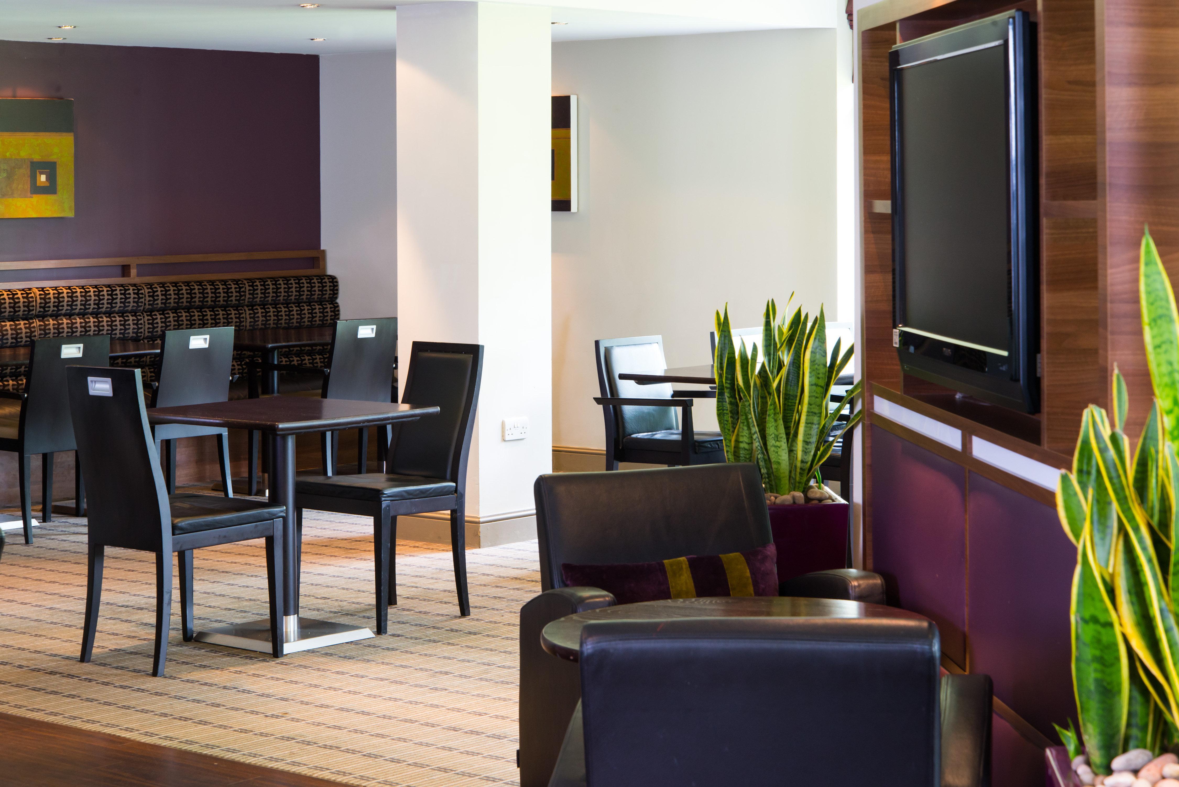 Holiday Inn Express Stirling By Ihg Exterior photo