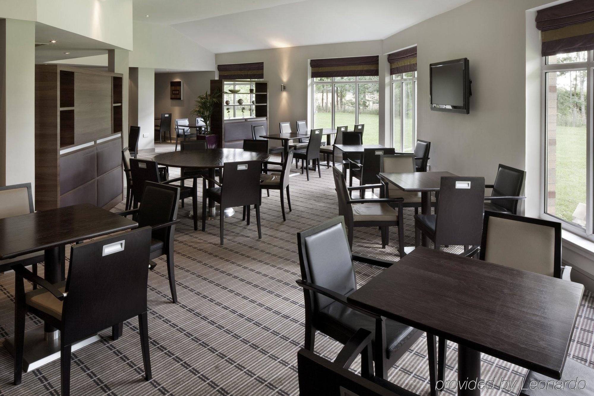 Holiday Inn Express Stirling By Ihg Restaurant photo