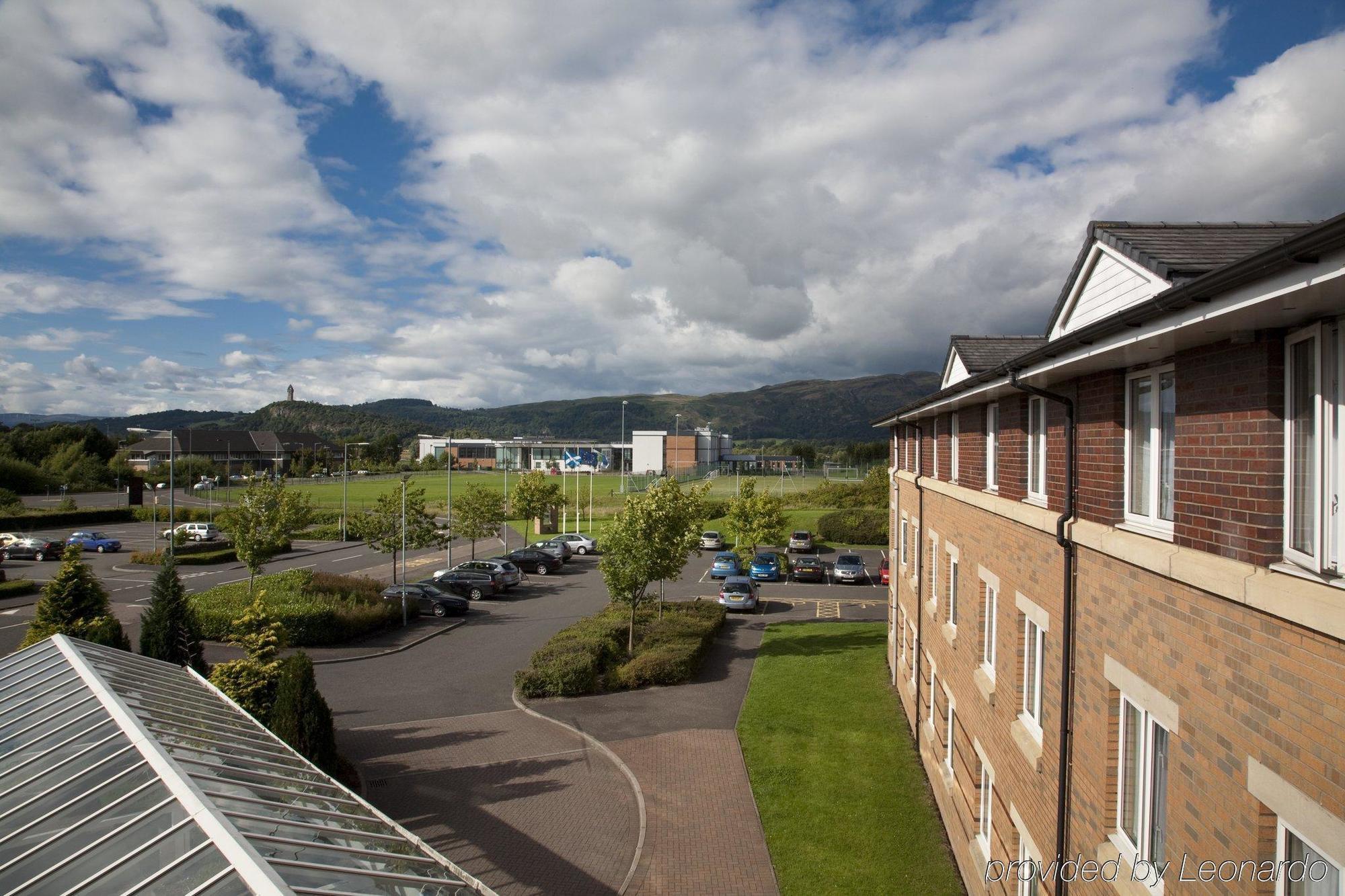 Holiday Inn Express Stirling By Ihg Exterior photo